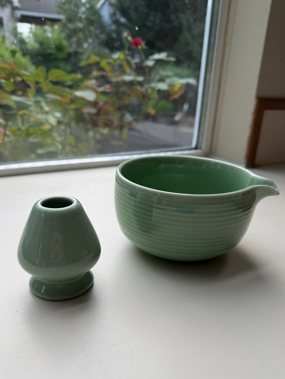 Sage Green Ceramic Matcha Bowl with Spout & Whisk Holder Set — Ribbed Texture